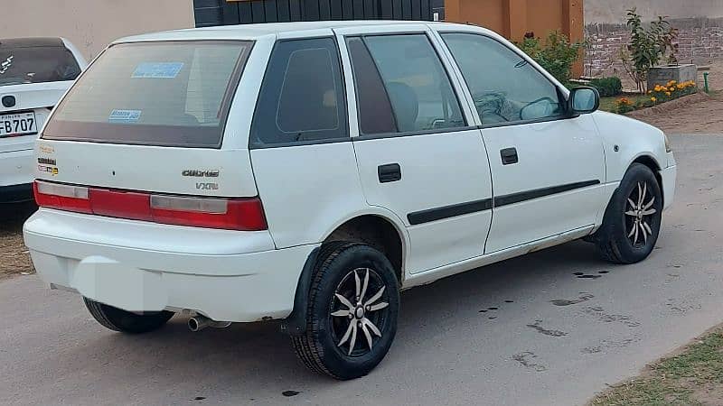 Suzuki Cultus VXR  BUMPER TO BUMPER GENIUNE 9