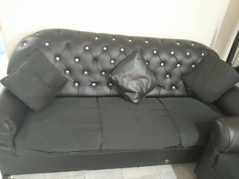 3 ,2 and 1 seater sofa set leather  with center table 2