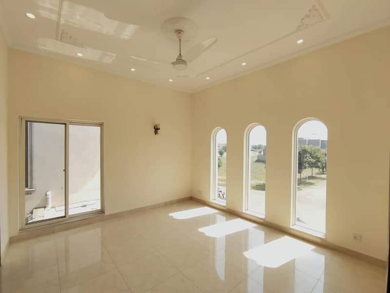 1 KANAL UPPER PORTION FOR RENT IN PARAGON CITY LAHORE 3