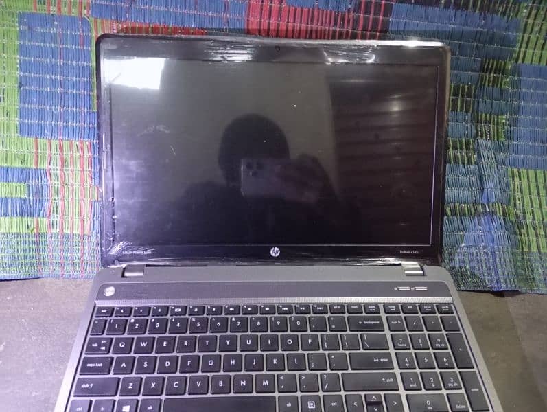 Hp probook4540S core i3 3generation 8gb ram 320gb rom fingerprint ha 2