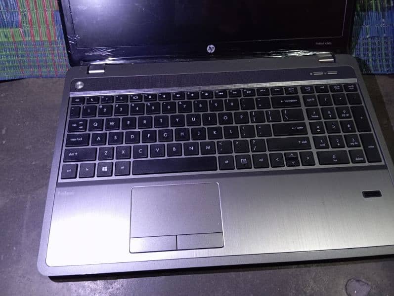 Hp probook4540S core i3 3generation 8gb ram 320gb rom fingerprint ha 6