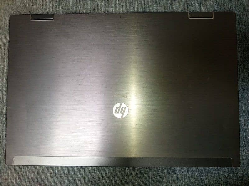 HP EliteBook 8540w Work Station 6