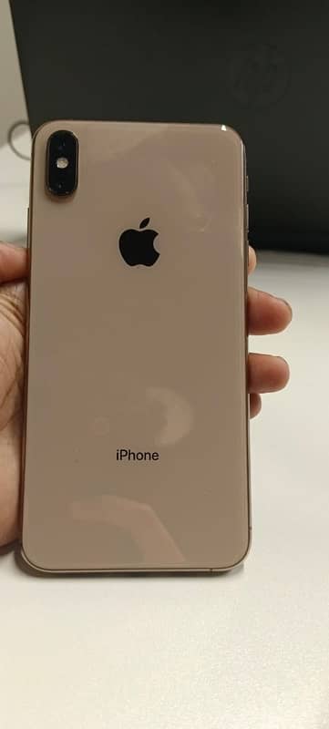 Iphone XS MAX in Mint condition 1