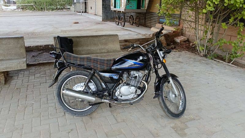 Suzuki GS 150 Model 2022 2