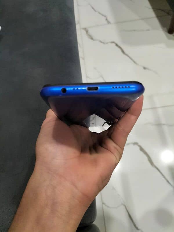 realme 5,4/64gb ,mint condition 2