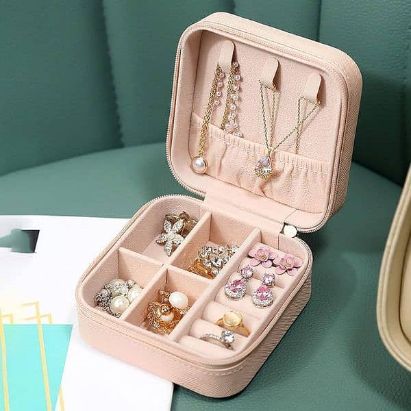 Multicolour PU Leather Jewelry Box. 1 Pcs Travel Frendly Design 1