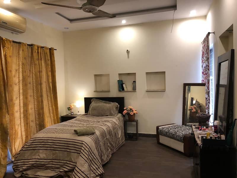 1 Bedroom Furnished Annexe In DHA Phase 4 Near Comercial Market 6