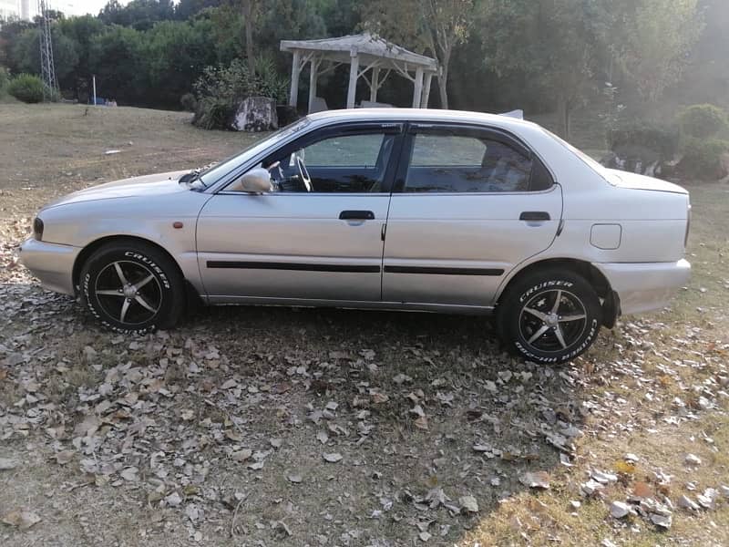 Suzuki Baleno 2001 13