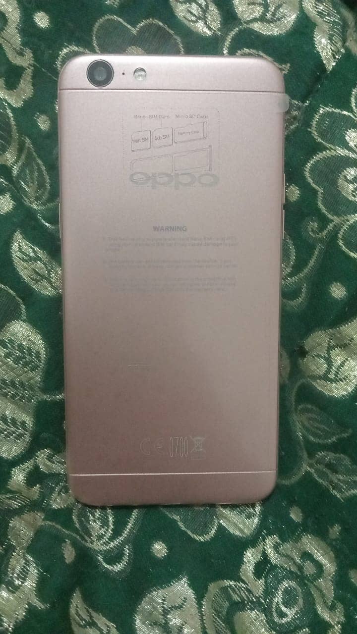 OPPO A57 1