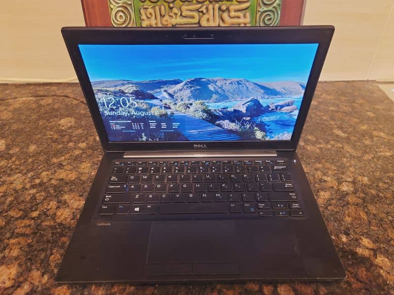 Dell Latitude 7280 i5 6th Generation 1