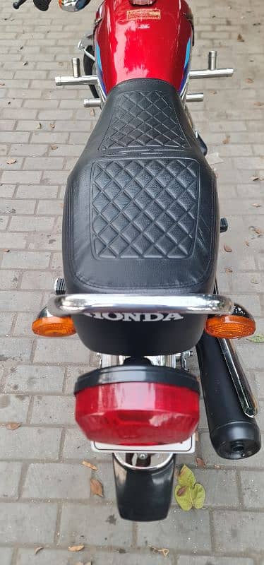 Honda 125 17