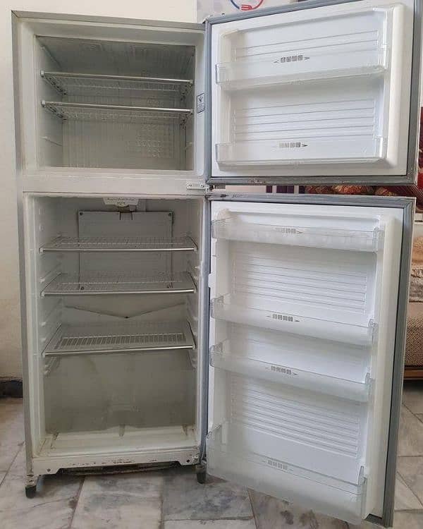 Dawlance Refrigerator 9188WBR - Excellent Condition, Affordable Price! 2