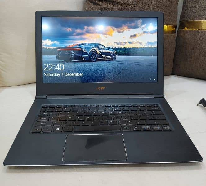 Acer Aspire s5 i5 7th gen Slim Laptop For URGENT Sale 0