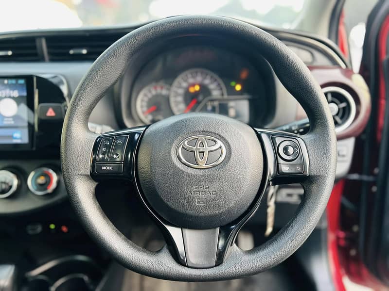 Toyota Vitz 2017 4