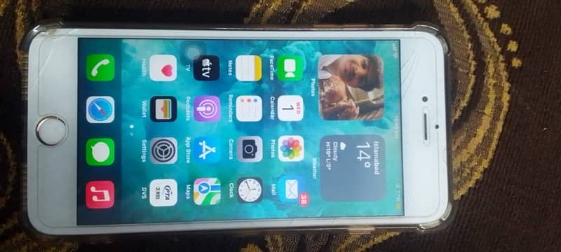 iPhone 6splus 64gb urgent sale and Exchange with good mobile 2