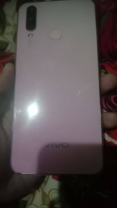 Vivo y17 1