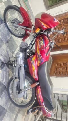 United 100CC in very good condition