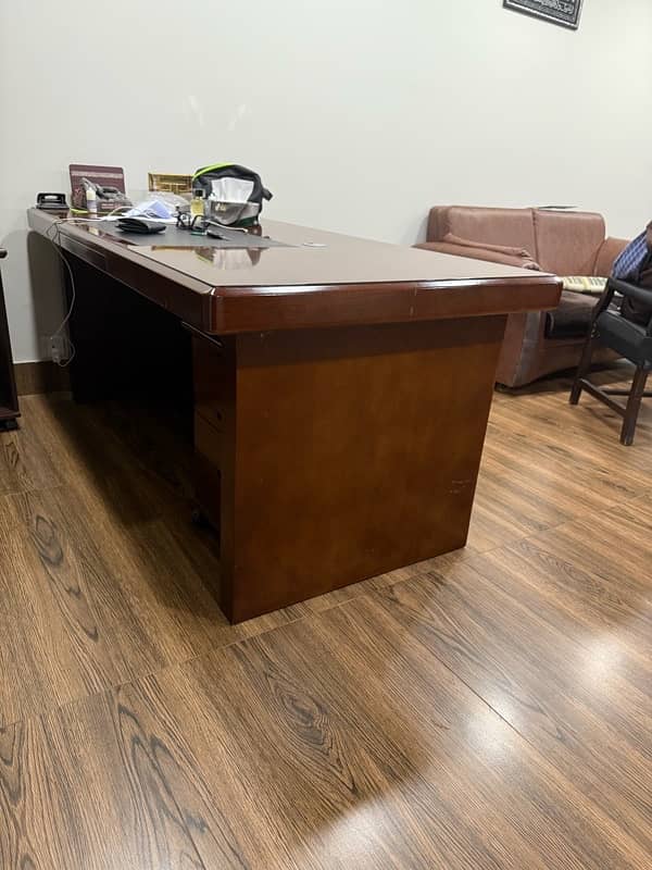 Executive table for Sale with drawer 4