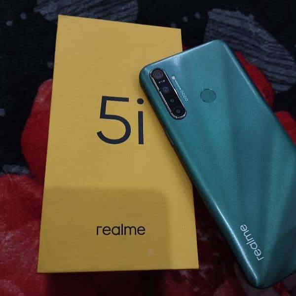 Realme 5i with box 1