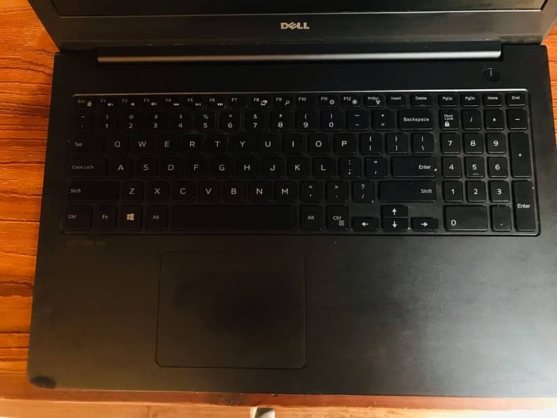 Dell latitude 3550 4