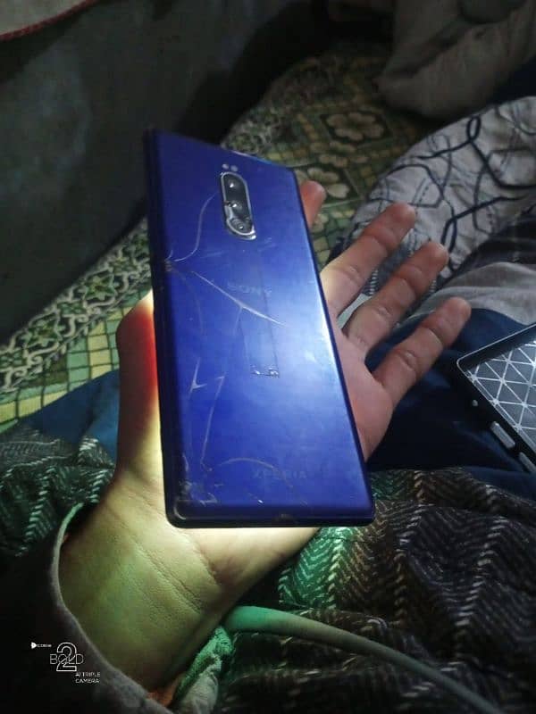 Sony Xperia 1 for sell with back case 2