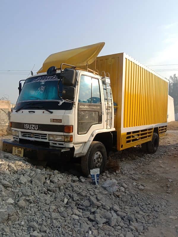 isuzu truck 1