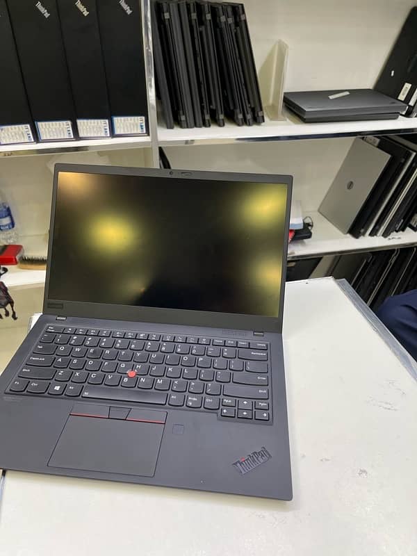 Lenovo x1 carban i7/10th gen 7