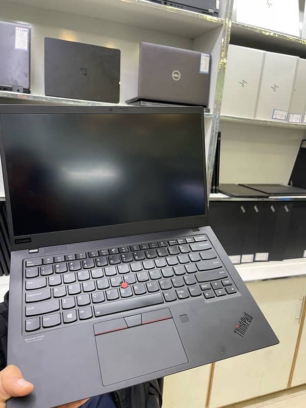 Lenovo x1 carban i7/10th gen 11