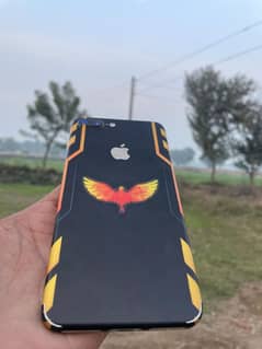 Iphone 7 plus pta 128 gb 10 by 10 condition with box