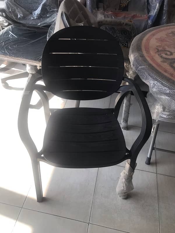 chair 0