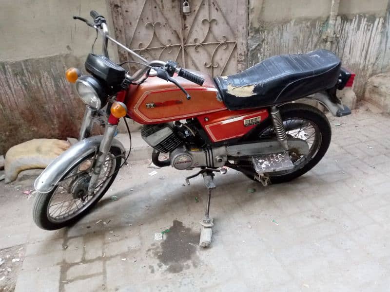 Honda HS 100 for sale 1