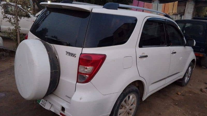 Toyota terios seven seater 4