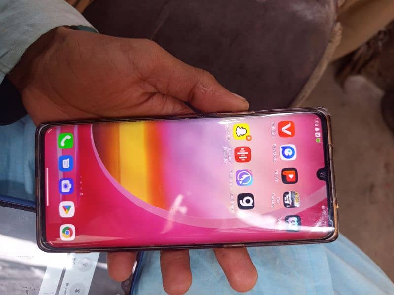 Lg velvet 5g 8/128 non pta 10 by 10 condition plzz read all 1