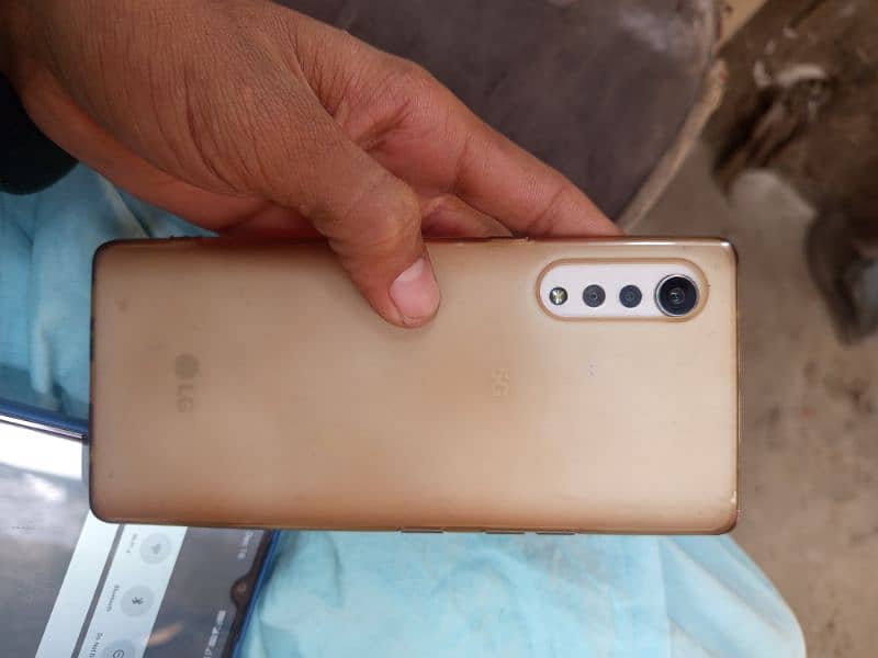 Lg velvet 5g 8/128 non pta 10 by 10 condition plzz read all 2