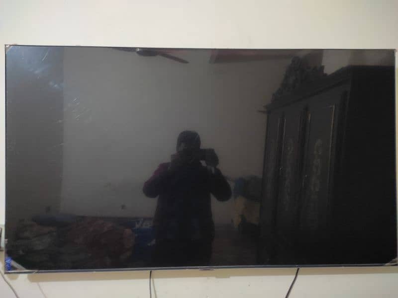 Samsung AU7000 UHD 55" 4k Smart TV 1