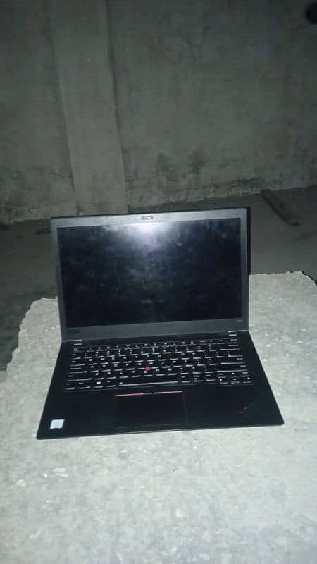 Lenovo thinkpad t480s core i7 8th gen 0