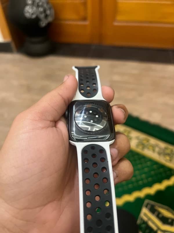 Apple watch series 6 5