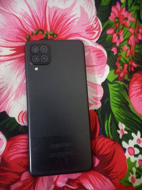 samsung A12.4 128 good condition only phon no box no charge 1