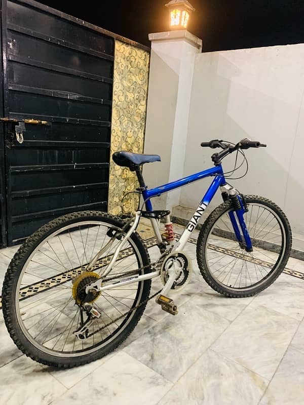 GIant MTB Japinese Mountain Bike 0