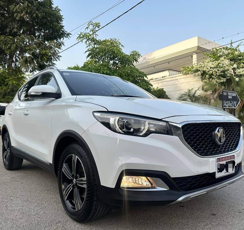 MG ZS 2021 0