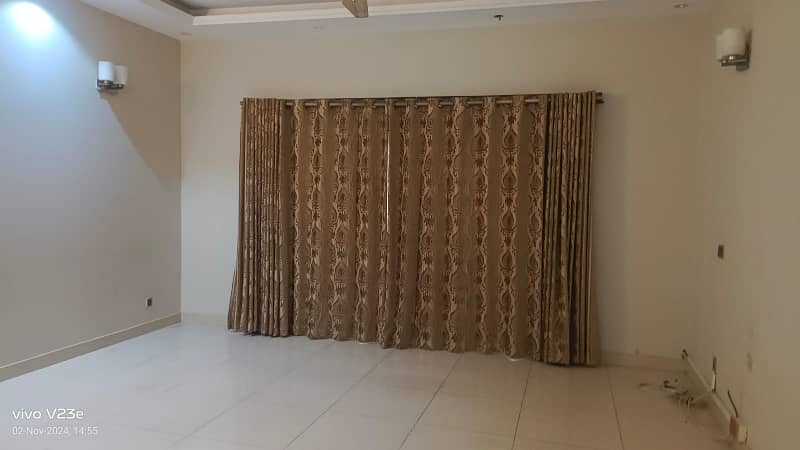 1 Kanal Separate Gate Lower Portion Is Available For Rent In Dha Phase 5 Near Wateen Chowk 0