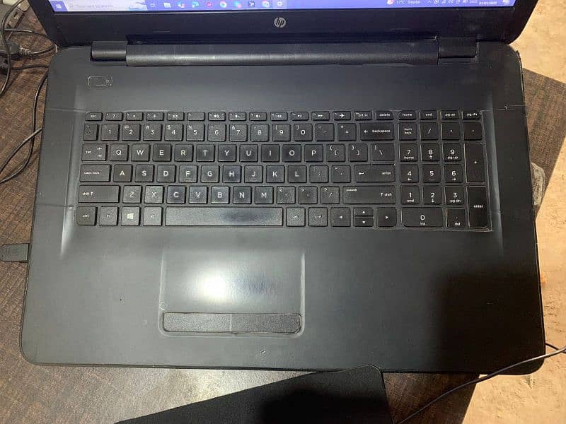 HP laptop Coure i5 7th generation 2