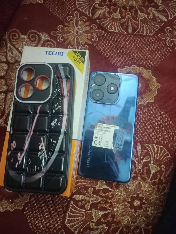 new cell hai complete box k sath 6gb 128gb 3