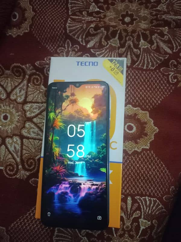 new cell hai complete box k sath 6gb 128gb 8