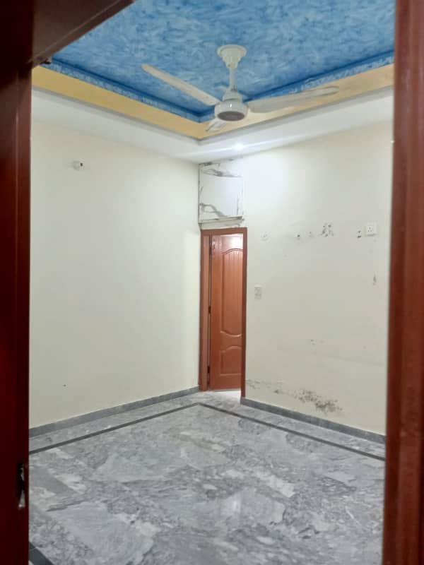 5 Marlla Dubble story House for rent phase 4a Bajli Pani boar ka hw 0