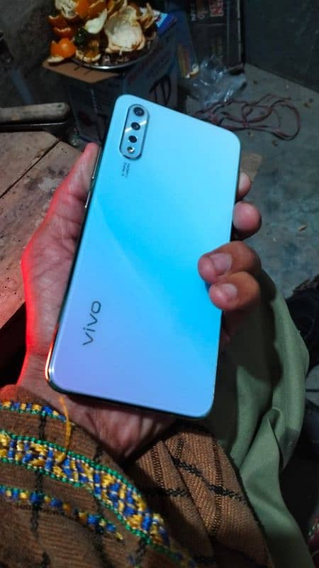 vivo s1 sale urgently full HD 1