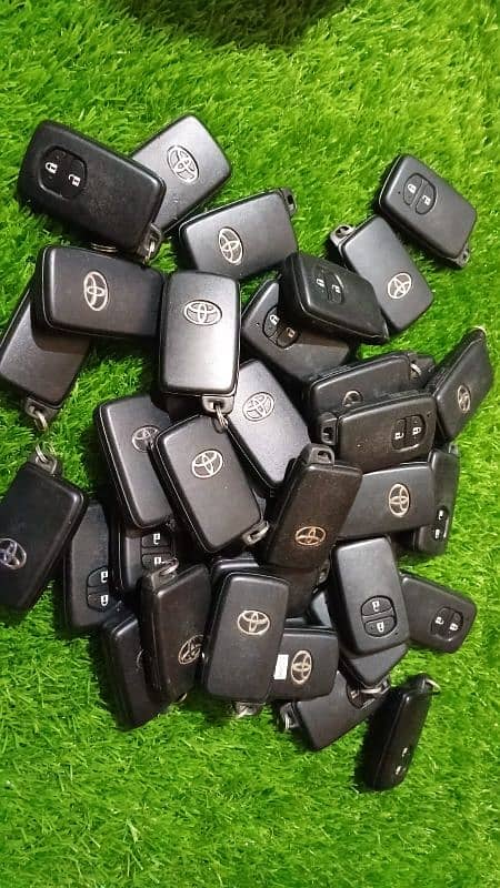 original car keys remote available 17