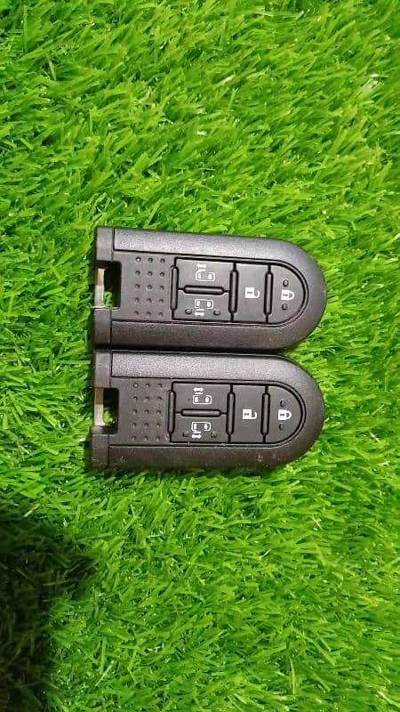 original car keys remote available 18