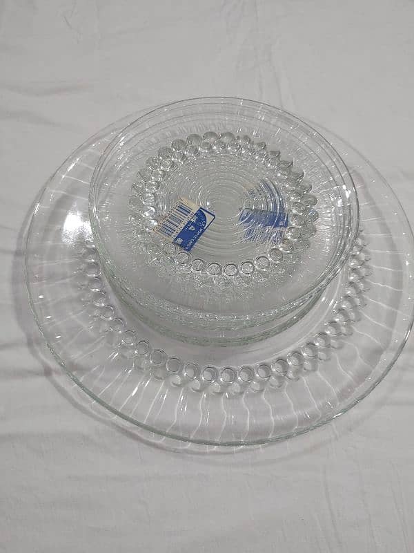 7-Piece Glass Plate Serving Set 9