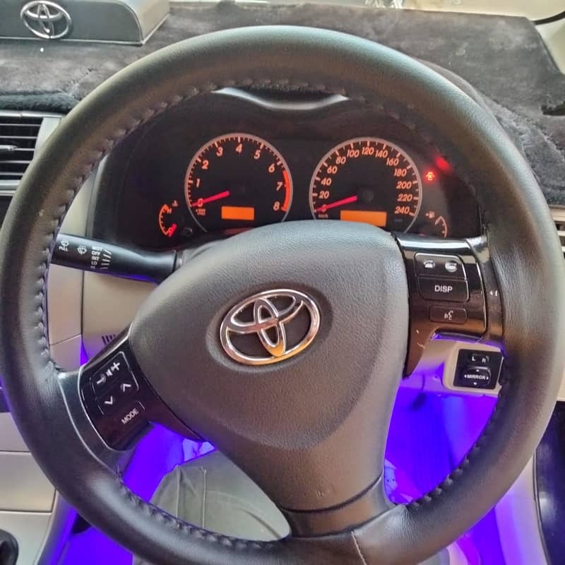 Toyota Corolla XLI 2013 8